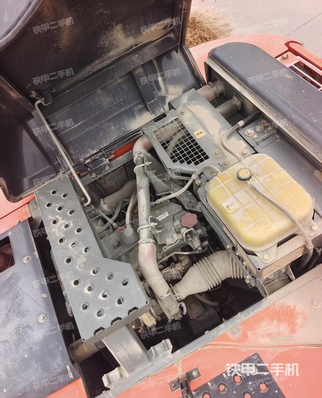 发动机整体俯视（整机外观）