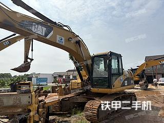卡特彼勒320D2L液压挖掘机实拍图片