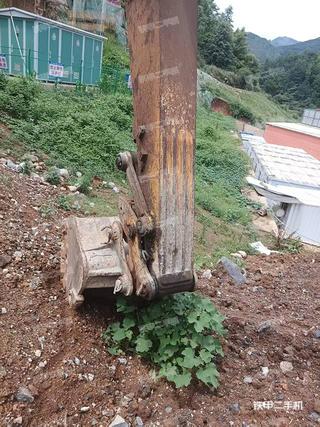 贵阳山东临工E6210FS挖掘机实拍图片