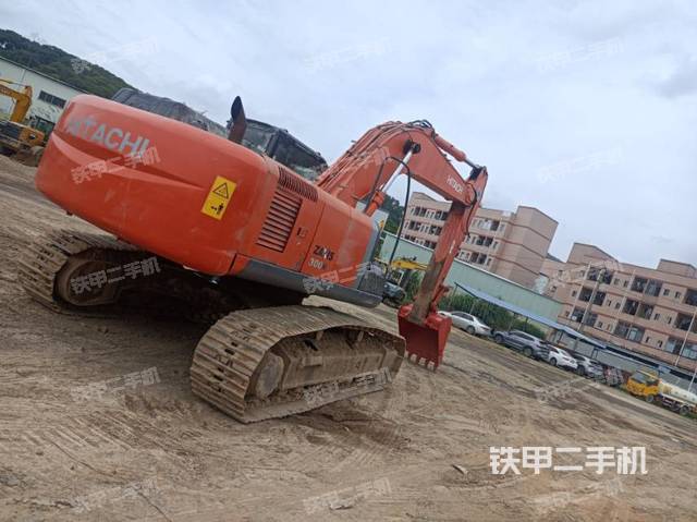 整机右后45°（整机外观）