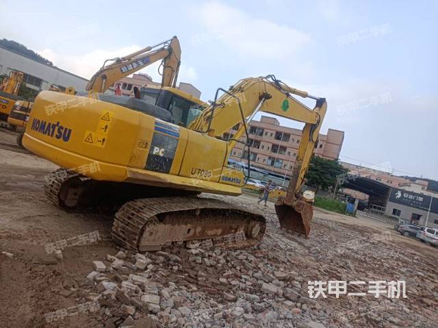 整机右后45°(整机外观) 整机右后45°(整机外观)