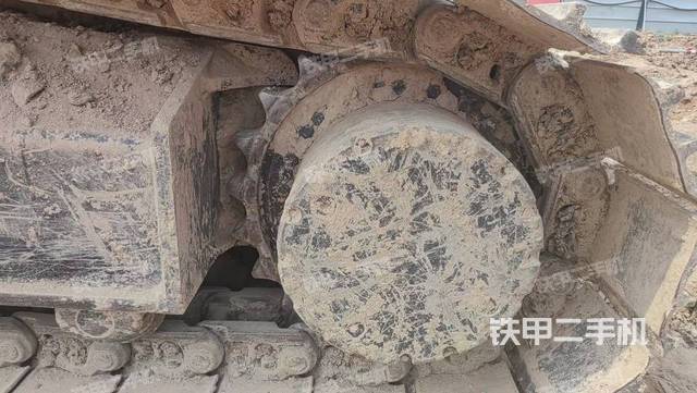 单侧履带整体（整机外观）