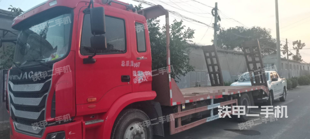 程力專汽CL1310LDJ平板運(yùn)輸車