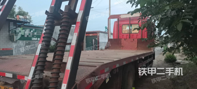 整机右后45°（设备外观及核心部件）