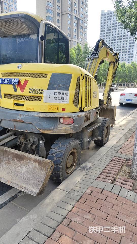 单侧履带整体（整机外观）