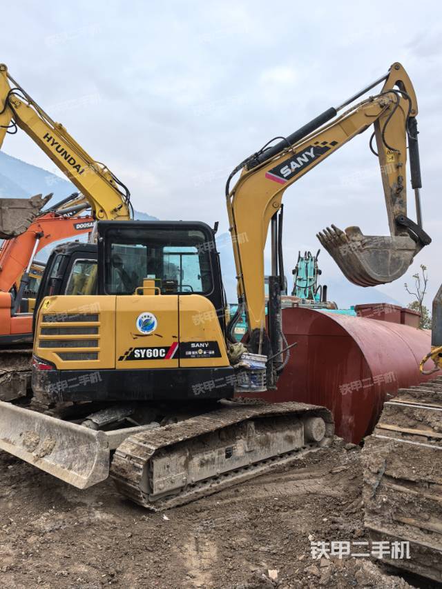 整机右后45°（整机外观）