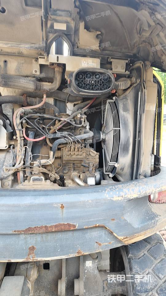 发动机整体俯视（整机外观）