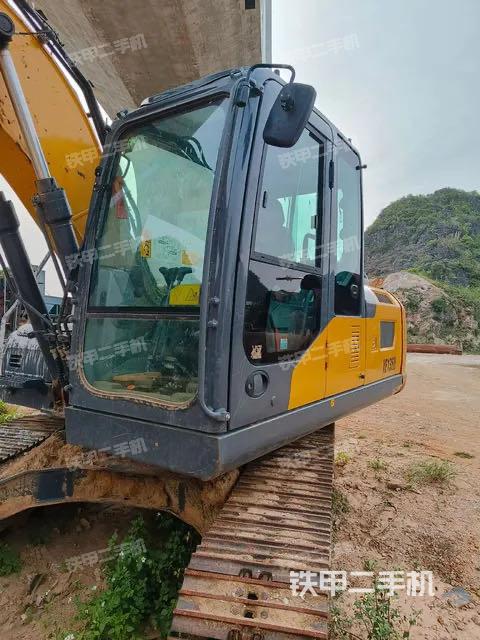 徐工XE135D挖掘機