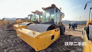 山推SR14M压路机实拍图片