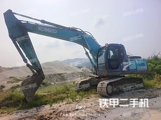 神钢SK200超8挖掘机实拍图片