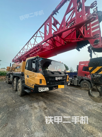 三一重工STC160C起重機