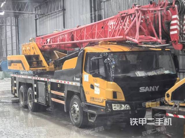 三一重工STC250S起重機