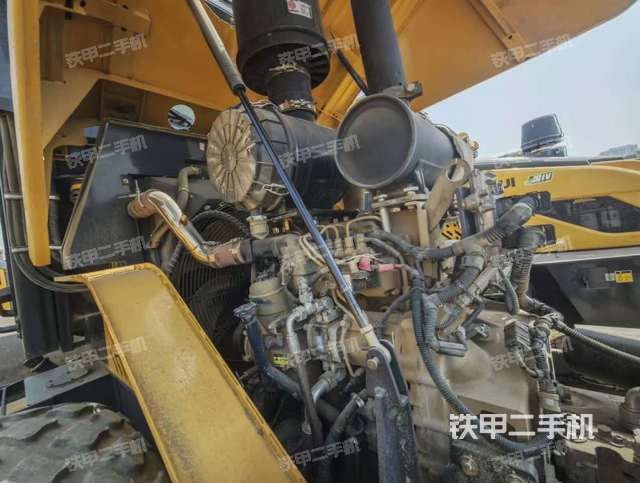 發(fā)動機(設(shè)備外觀及核心部件) 發(fā)動機(設(shè)備外觀及核心部件)