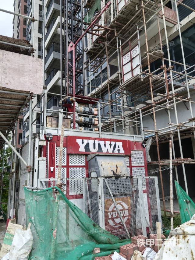 整機右側(設備外觀及核心部件) 整機右側(設備外觀及核心部件)