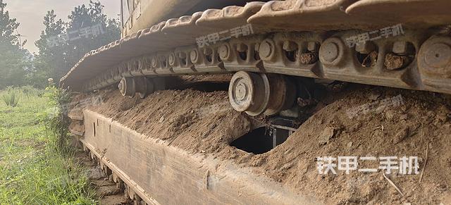 单侧履带整体（整机外观）