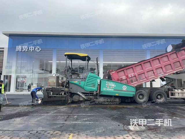 福格勒SUPER1880L沥青摊铺机
