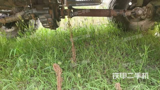 驾驶室整体（整机外观）