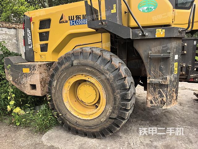 整機(jī)右后45°(整機(jī)外觀及大件) 整機(jī)右后45°(整機(jī)外觀及大件)