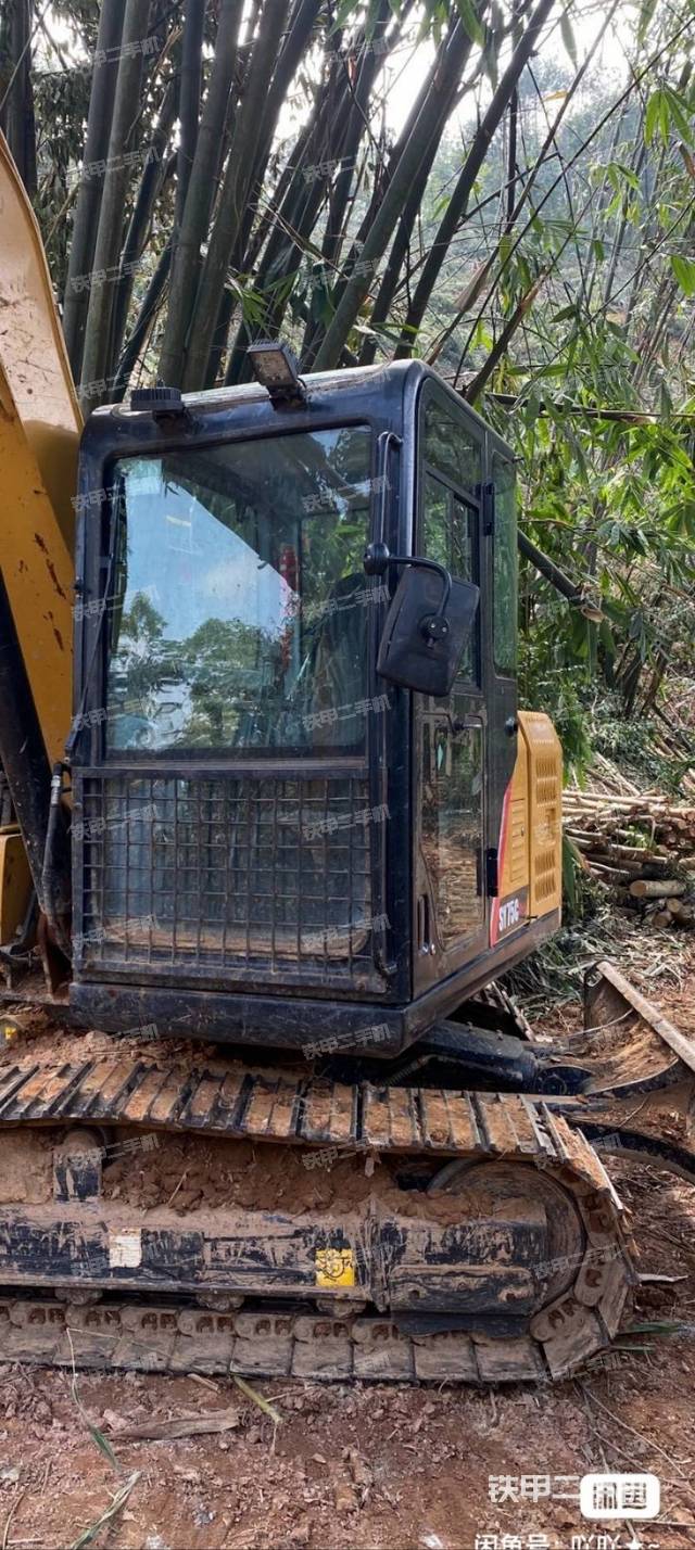 驾驶室整体(整机外观) 驾驶室整体(整机外观)