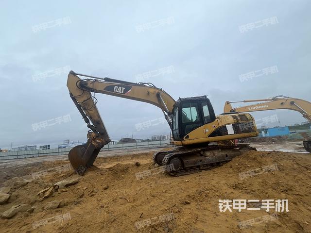 卡特彼勒320D液压挖掘机