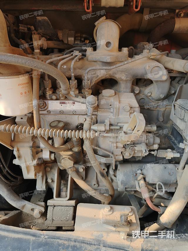 发动机整体俯视（整机外观）