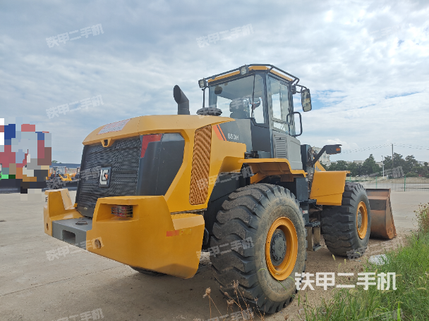 整机右后45°（整机外观及大件）