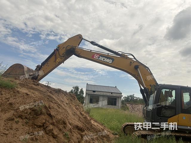 徐工XE245DK挖掘机
