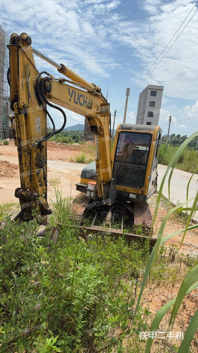 玉柴YC60-8挖掘機(jī)