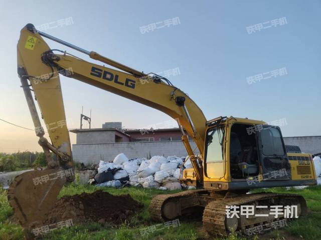 山東臨工E6210F挖掘機