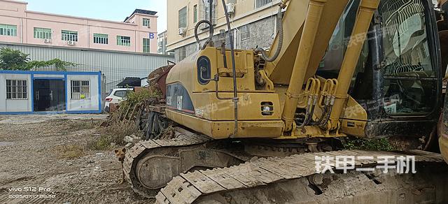 整機右后45°(整機外觀) 整機右后45°(整機外觀)