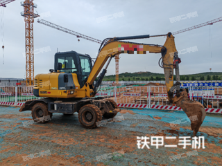 徐工XE60WD挖掘机实拍图片
