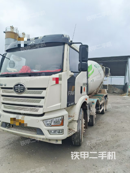 解放牌CA5250GJBP66K2L2T搅拌运输车
