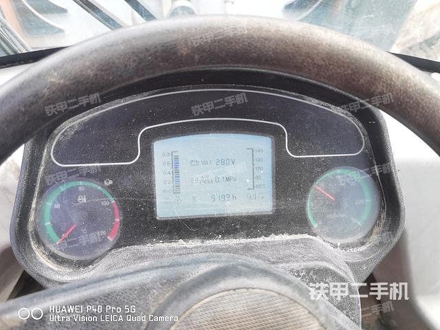 駕駛室操作臺（整機(jī)外觀及大件）