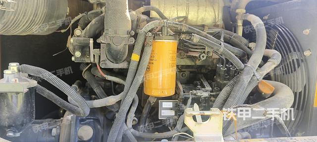 发动机整体俯视(整机外观) 发动机整体俯视(整机外观)