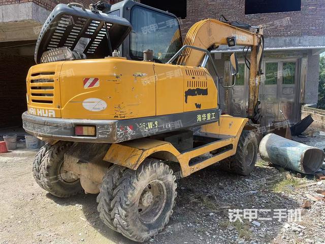 整机右后45°(整机外观) 整机右后45°(整机外观)