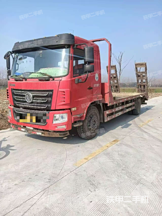 东风6X4平板运输车