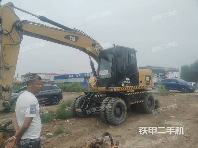 驾驶室整体（整机外观）