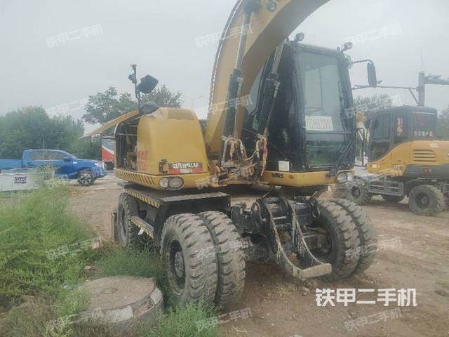 卡特彼勒M315D2挖掘机