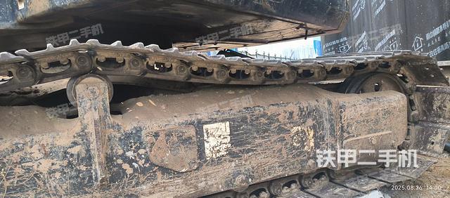 单侧履带整体（整机外观）