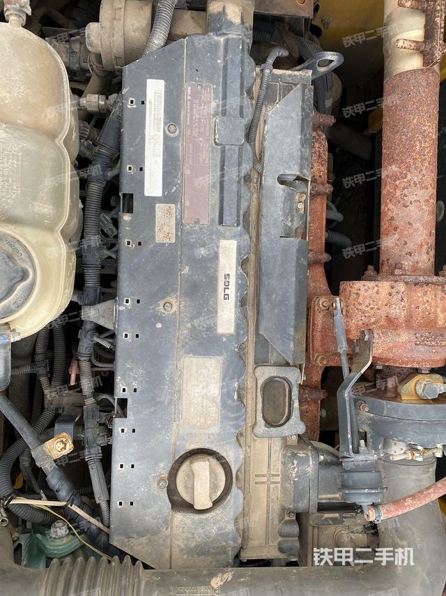 发动机整体俯视（整机外观）