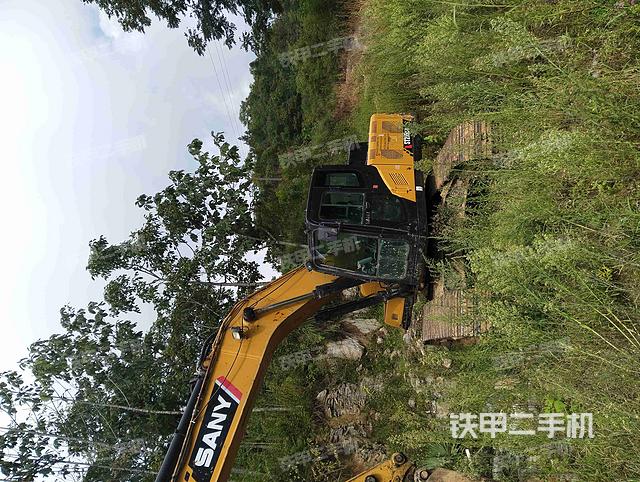 駕駛室整體（整機(jī)外觀）