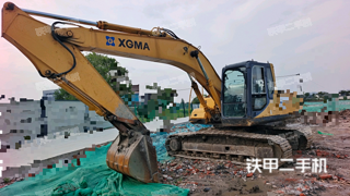 厦工XG821挖掘机实拍图片