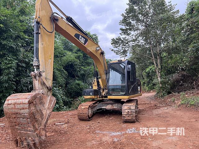 卡特彼勒CAT®313D2 GC 小型液压挖掘机