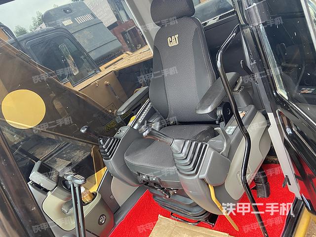 驾驶室整体（整机外观）