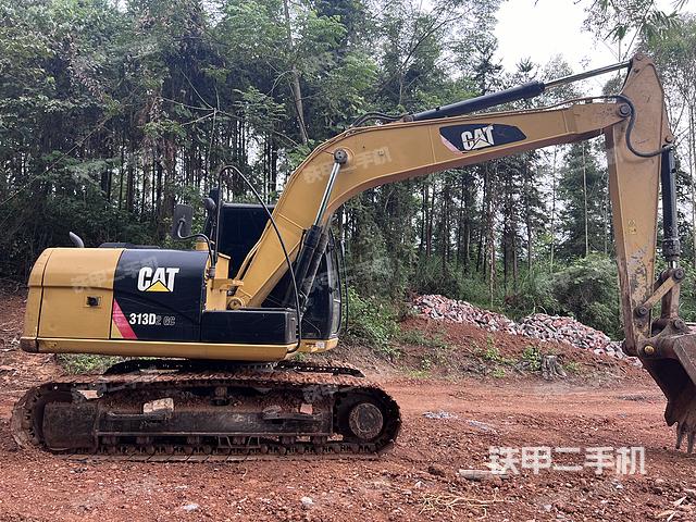 驾驶室顶部（整机外观）