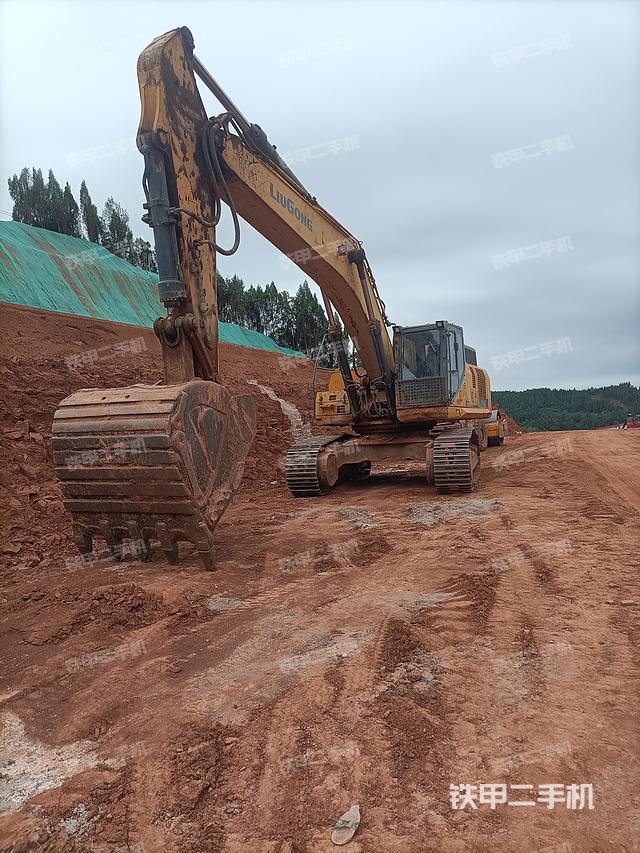 柳工CLG948E挖掘机