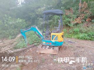 邵阳山东华科HKW-17挖掘机实拍图片