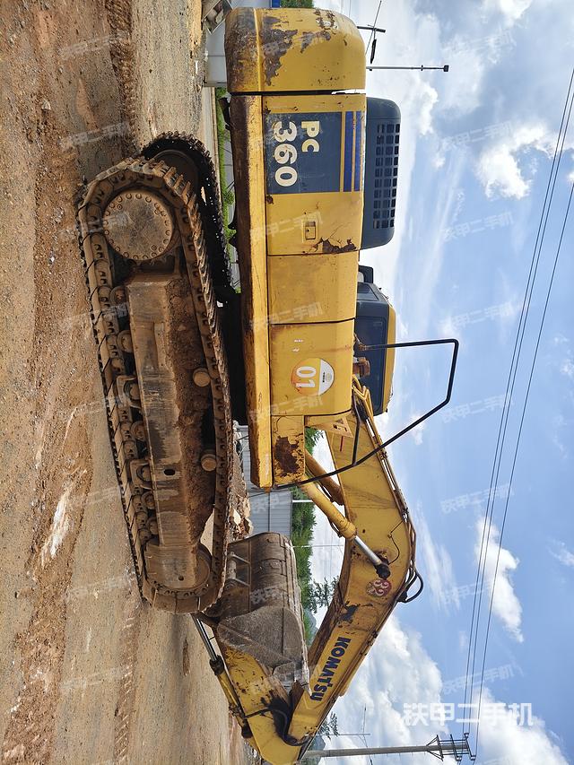 整机右后45°(整机外观) 整机右后45°(整机外观)