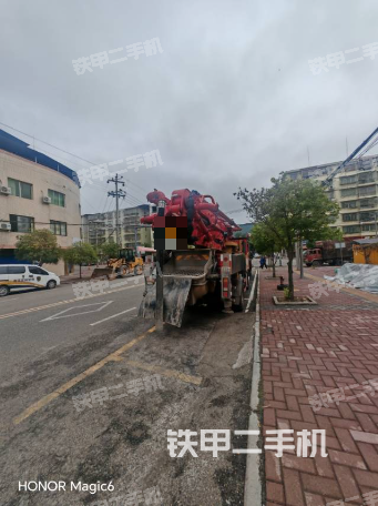 整機右后45°（設備外觀及核心部件）