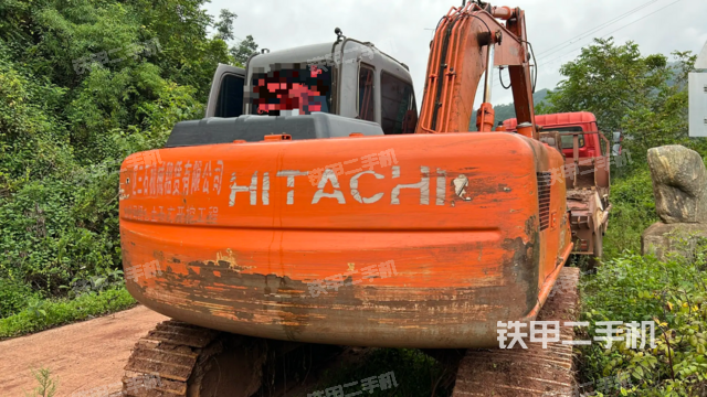 整機右后45°(整機外觀) 整機右后45°(整機外觀)